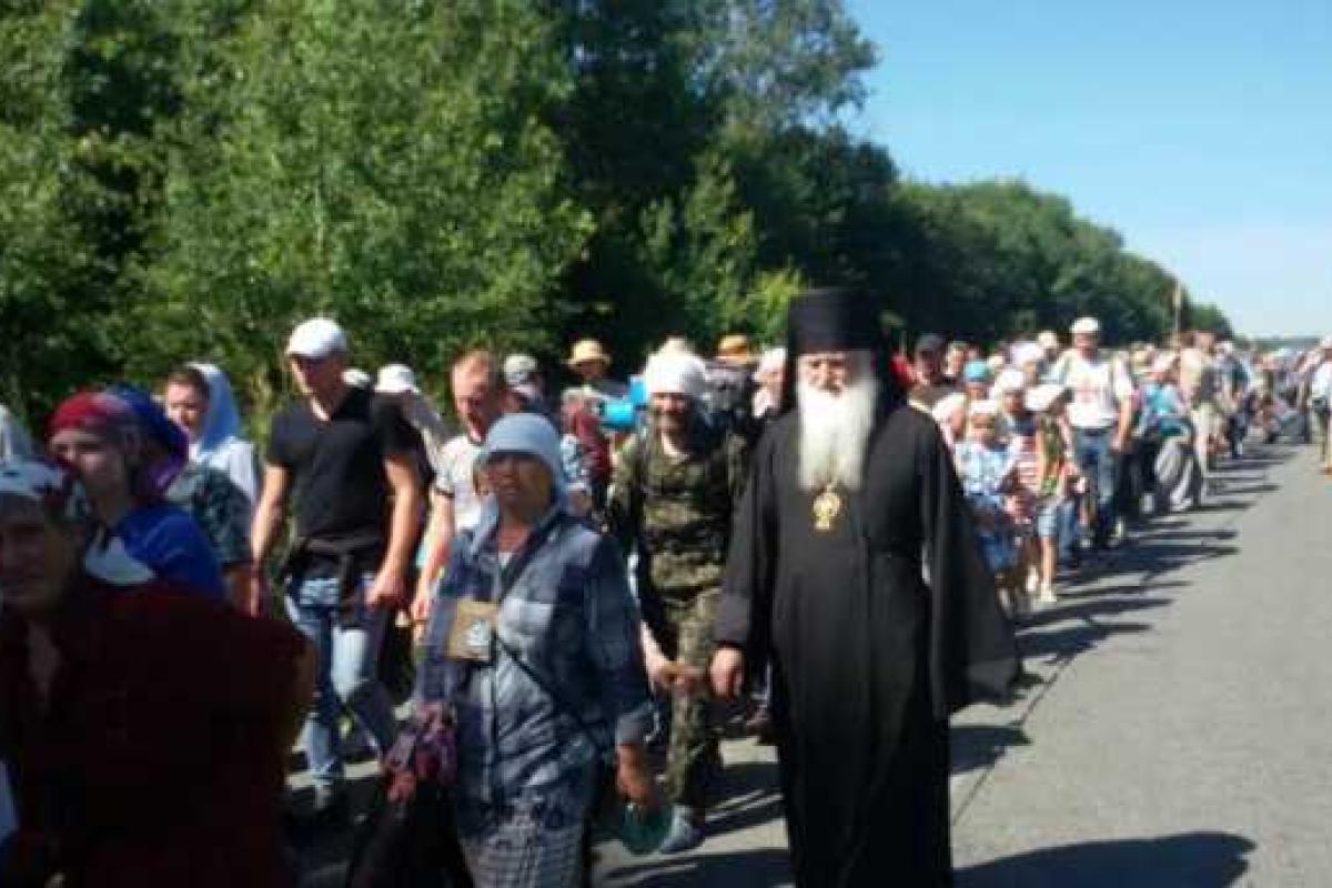 Аваков рассказал, чем грозит Киеву "крестный ход" Аваков рассказал, чем грозит Киеву "крестный ход"