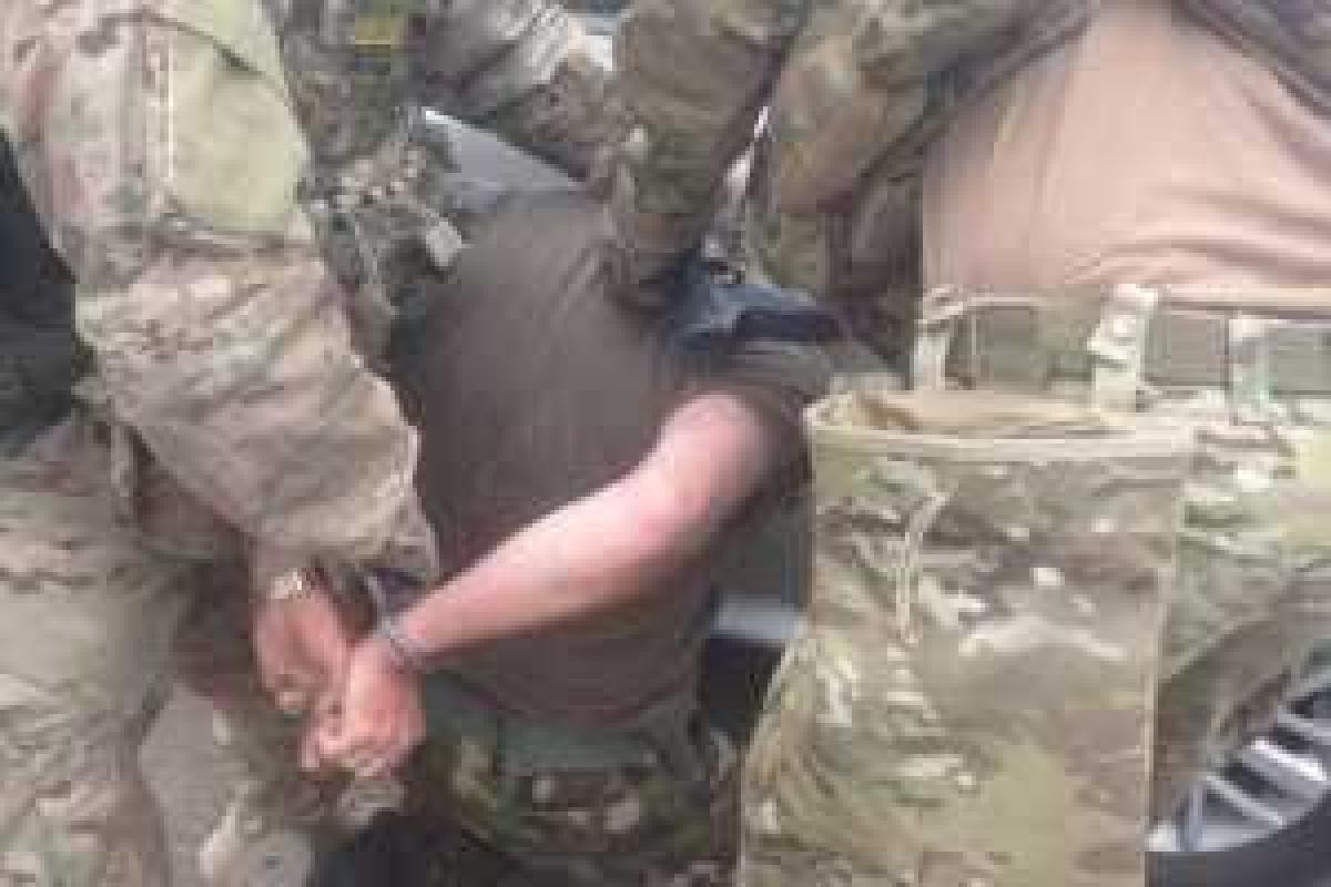 Полторак разжаловал до рядового и уволил из ВСУ офицера-предателя