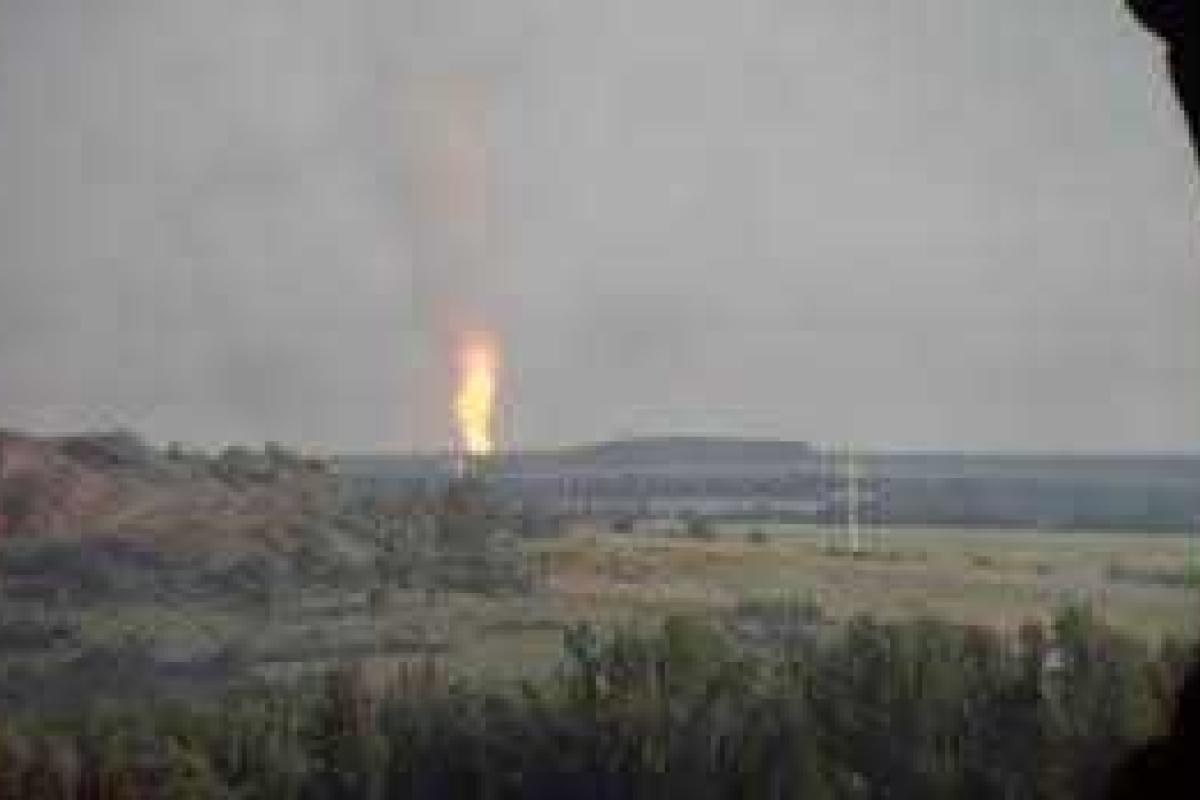 В Донецке в результате обстрелов поврежден газопровод: без газа остались 500 домов В Донецке в результате обстрелов поврежден газопровод: без газа остались 500 домов