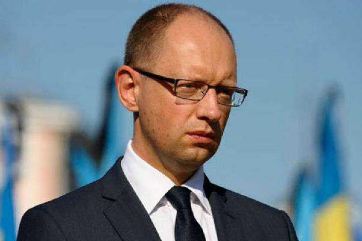 Яценюк прокомментировал слова Трампа о Крыме Яценюк прокомментировал слова Трампа о Крыме