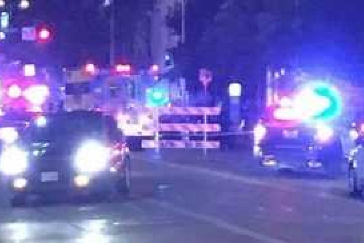 В Техасе неизвестный устроил стрельбу в центре города, есть жертвы В Техасе неизвестный устроил стрельбу в центре города, есть жертвы