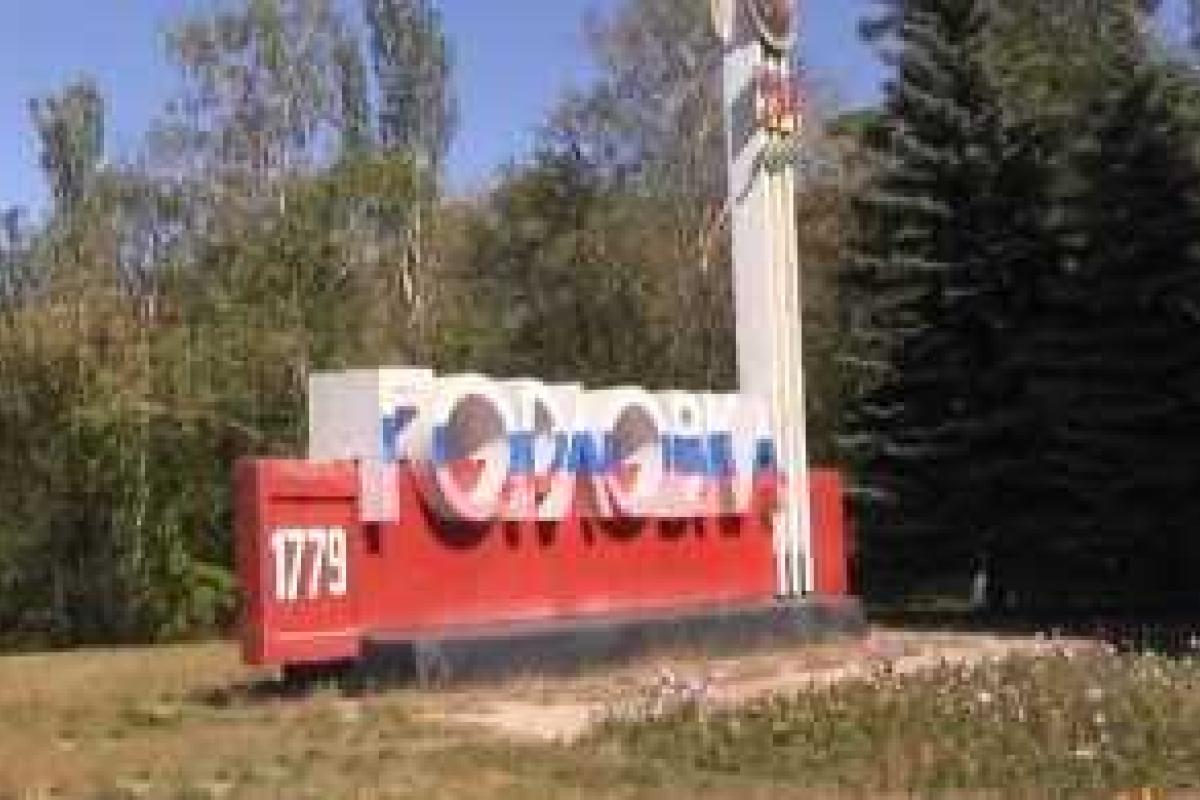Тяжелая ночь в Горловке: жители прятались в подвалах, слушая "прилеты" Тяжелая ночь в Горловке: жители прятались в подвалах, слушая "прилеты"