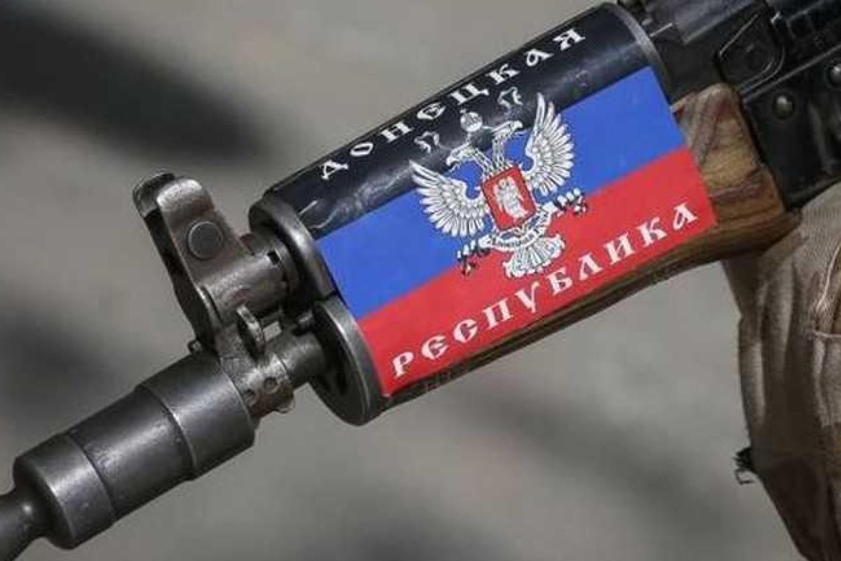 Боевики обстреляли автомобиль мирных жителей на блокпосте под Майорском