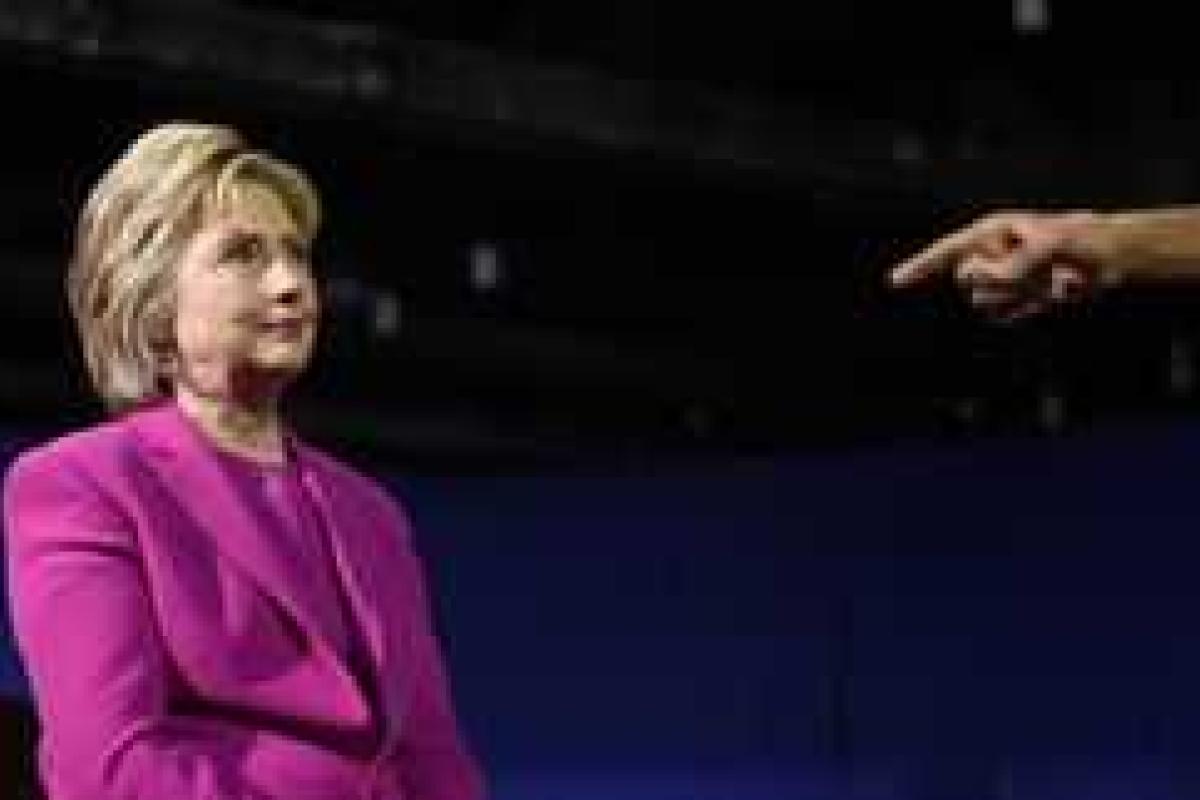 В США собираются возобновить разбирательства по нарушениям Клинтон В США собираются возобновить разбирательства по нарушениям Клинтон