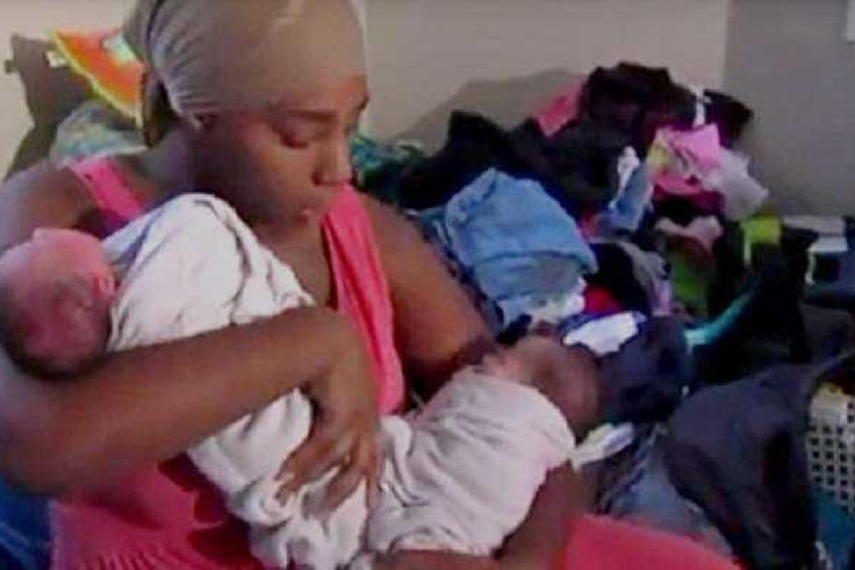 В США молодая девушка за два года родила три пары близнецов В США молодая девушка за два года родила три пары близнецов