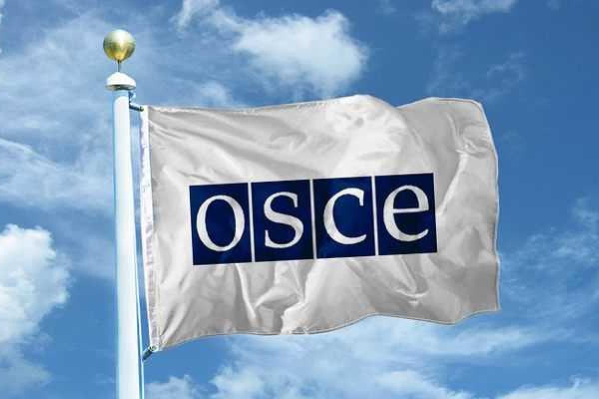 Военнослужащий РФ во время встречи с ОБСЕ случайно рассказал, кто на самом деле управляет боевиками Военнослужащий РФ во время встречи с ОБСЕ случайно рассказал, кто на самом деле управляет боевиками