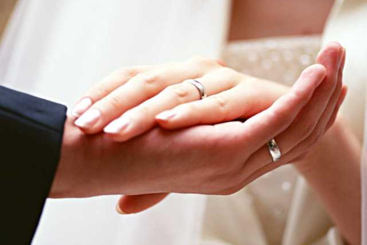 В "ЛНР" разрешили заключать браки с 16 лет В "ЛНР" разрешили заключать браки с 16 лет