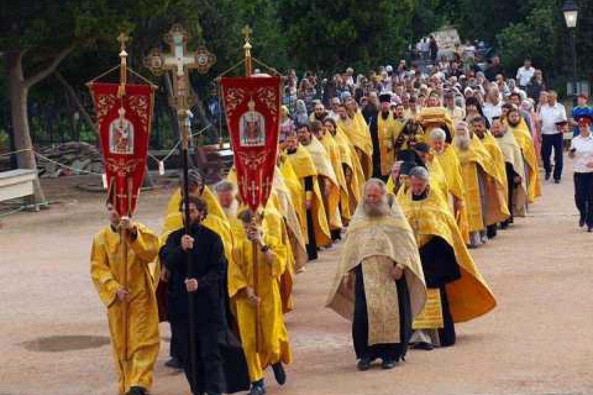 Скандальный крестный ход теперь похож на марш УПА - волонтер
