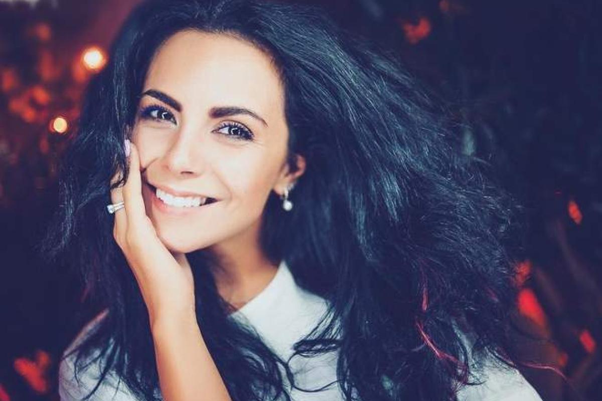 Прыжок с парашютом стоил Насте Каменских сломанной правой ноги Прыжок с парашютом стоил Насте Каменских сломанной правой ноги