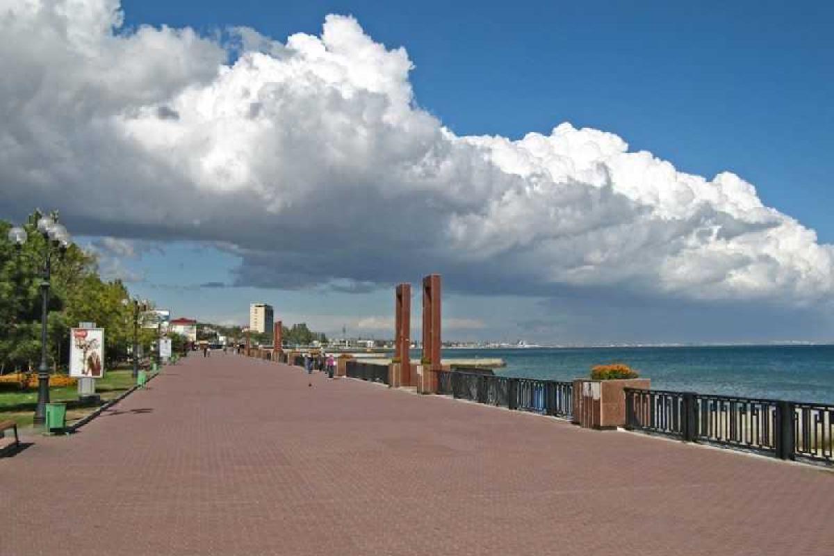 Крым сейчас больше напоминает Припять - местные жители Крым сейчас больше напоминает Припять - местные жители