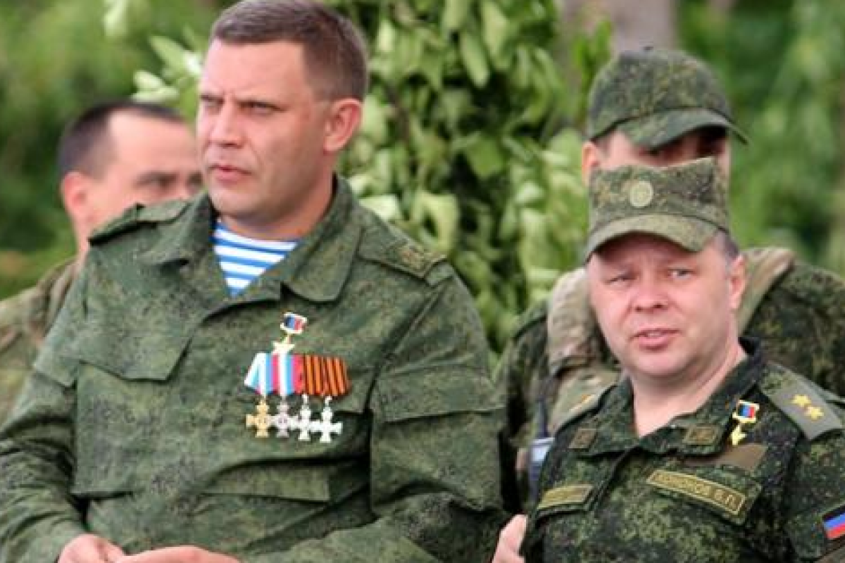 Захарченко похвалил боевиков за стрельбу по виртуальному врагу Захарченко похвалил боевиков за стрельбу по виртуальному врагу