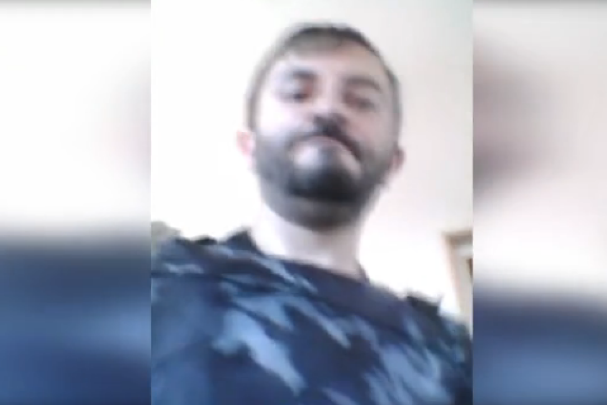 Захватчики здания полиции в Ереване обнародовали видео с места событий Захватчики здания полиции в Ереване обнародовали видео с места событий