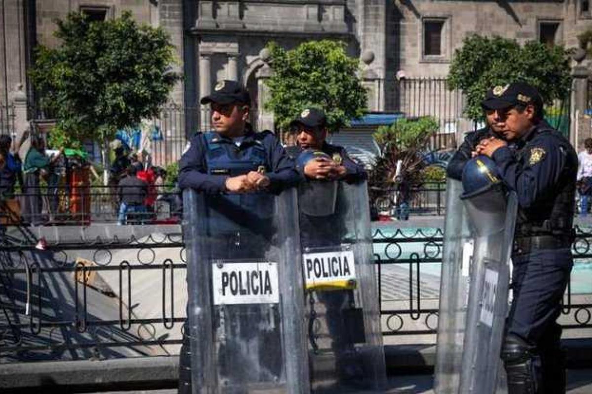 В Мексике разъяренная толпа убила мэра города В Мексике разъяренная толпа убила мэра города