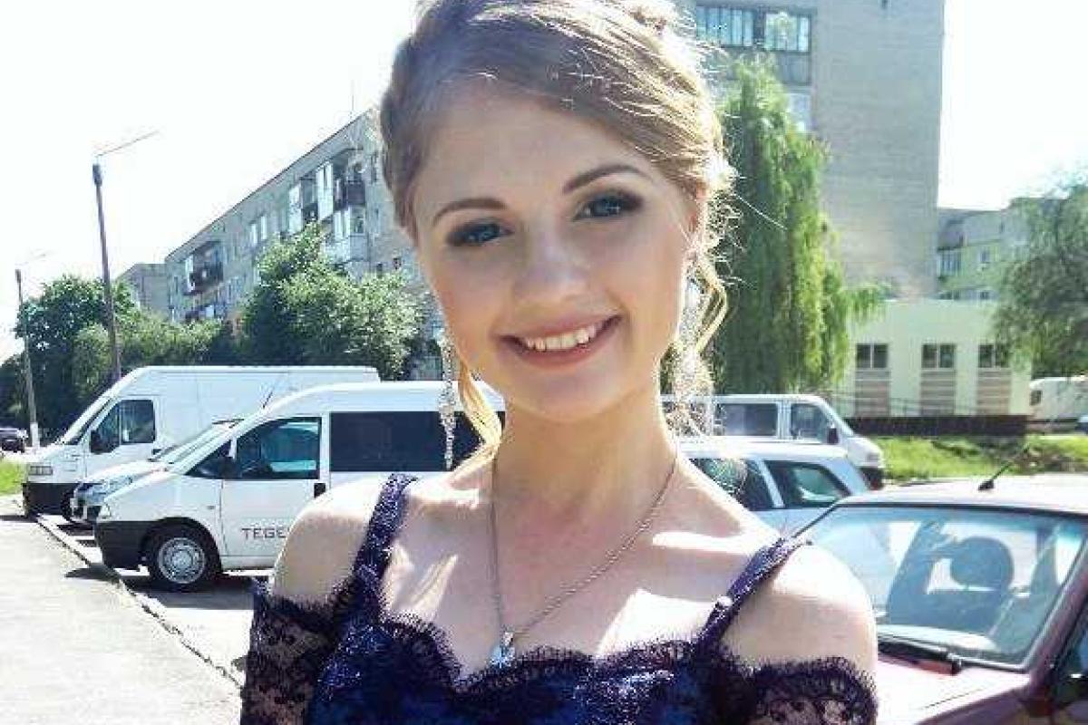 В Нововолынске отец обнаружил труп собственной дочери: девушку-красавицу искали 11 дней В Нововолынске отец обнаружил труп собственной дочери: девушку-красавицу искали 11 дней