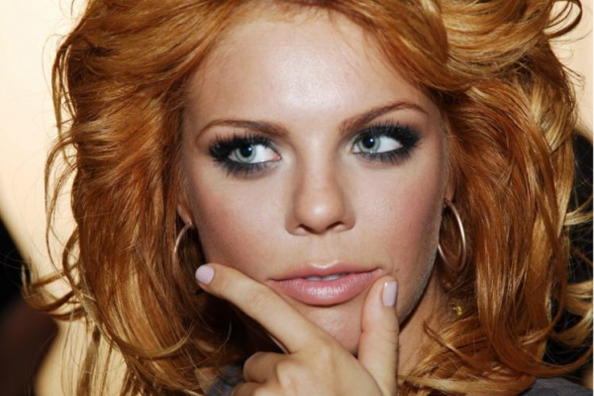 Анастасия Стоцкая расстроена сорвавшимся отпуском