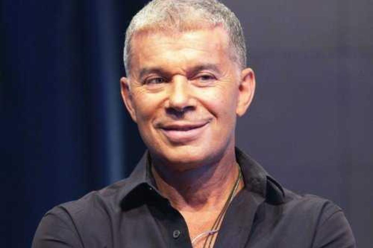 Олега Газманова обокрали на отдыхе: певец остался без обуви 