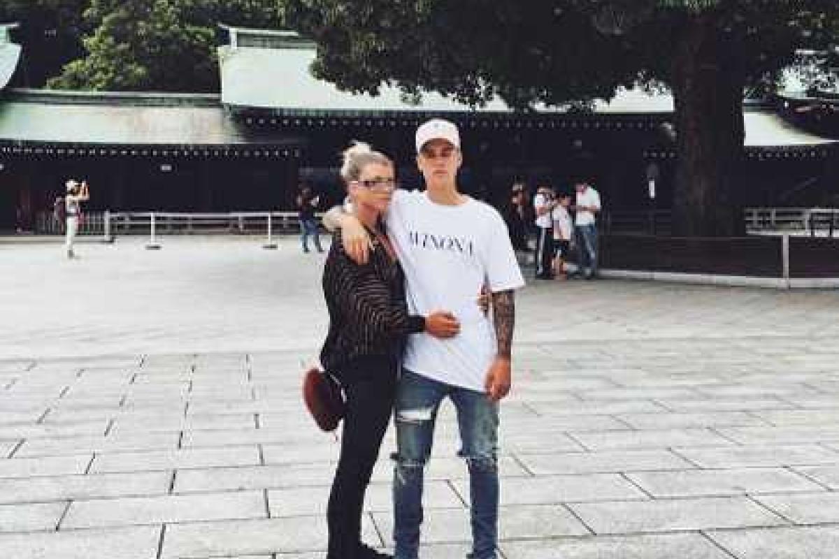 Джастин Бибер серьезно поссорился с Селеной Гомес из-за новой возлюбленной