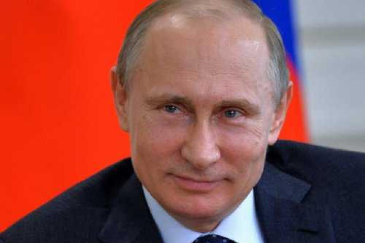 Путин собирается посетить Крым - СМИ  Путин собирается посетить Крым - СМИ