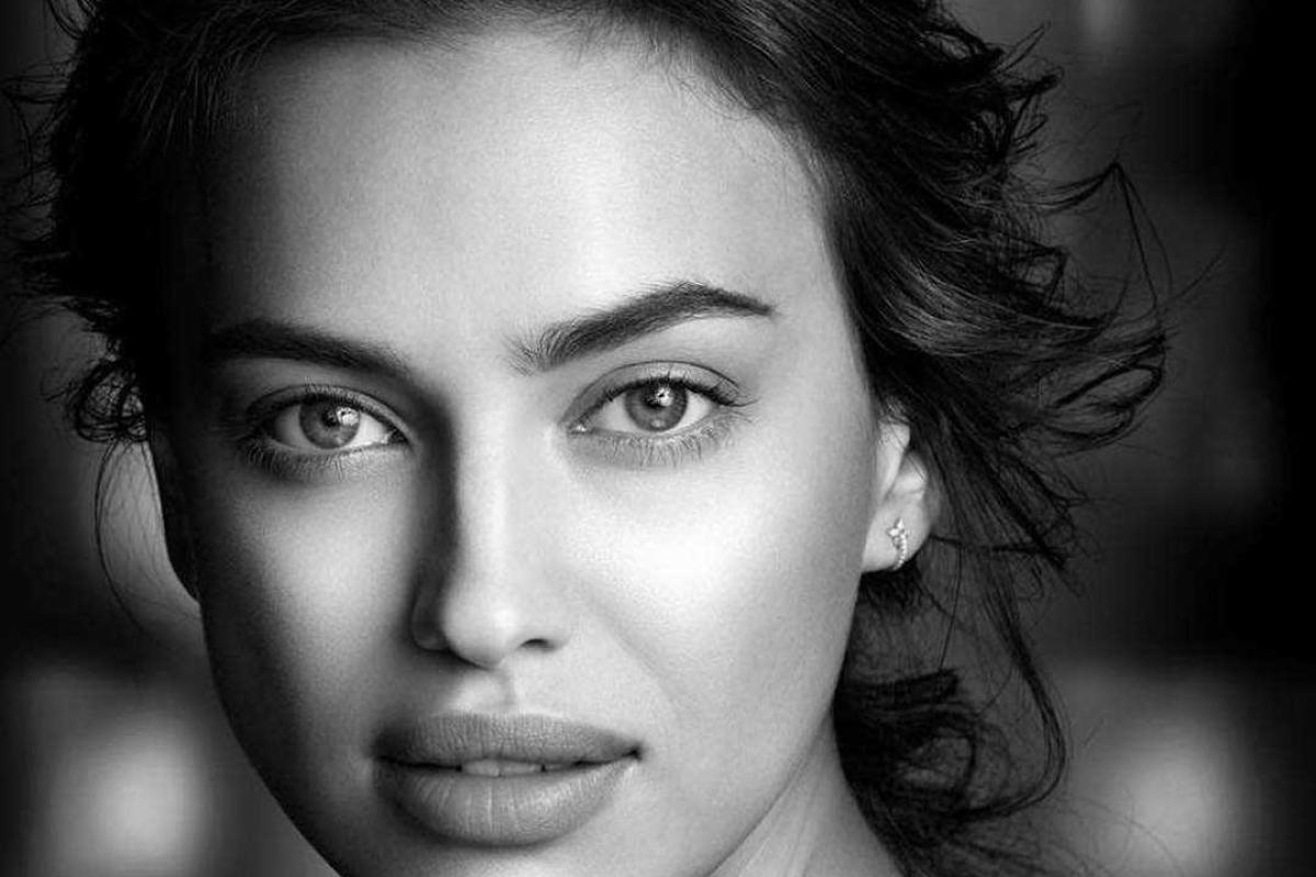 Ирина Шейк снялась в откровенной фотосессии для мужского журнала