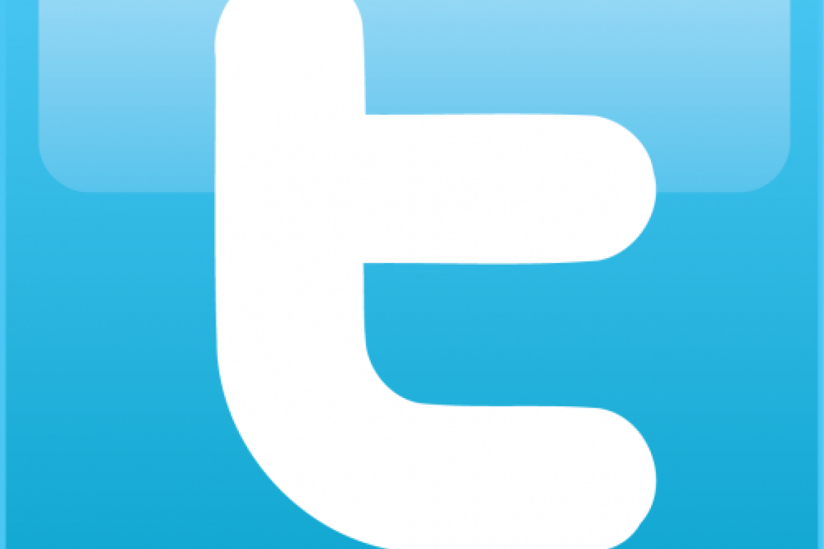 В Twitter набирает популярность аккаунт с "проклятыми картинками" 