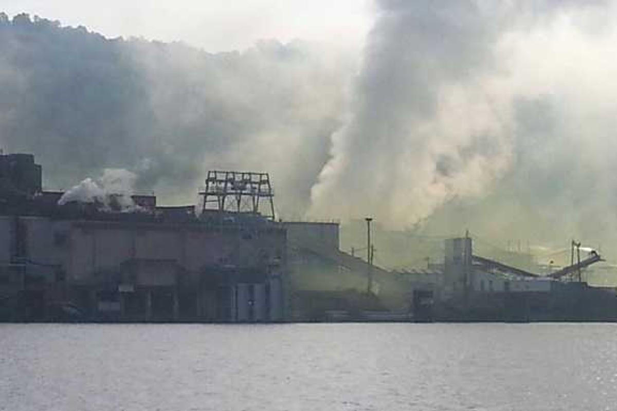 В США эвакуировали несколько населенных пунктов из-за утечки ядовитого хлора В США эвакуировали несколько населенных пунктов из-за утечки ядовитого хлора