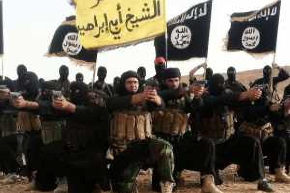 Боевики ИГИЛ отпустили мирных сирийцев, которых держали в плену Боевики ИГИЛ отпустили мирных сирийцев, которых держали в плену