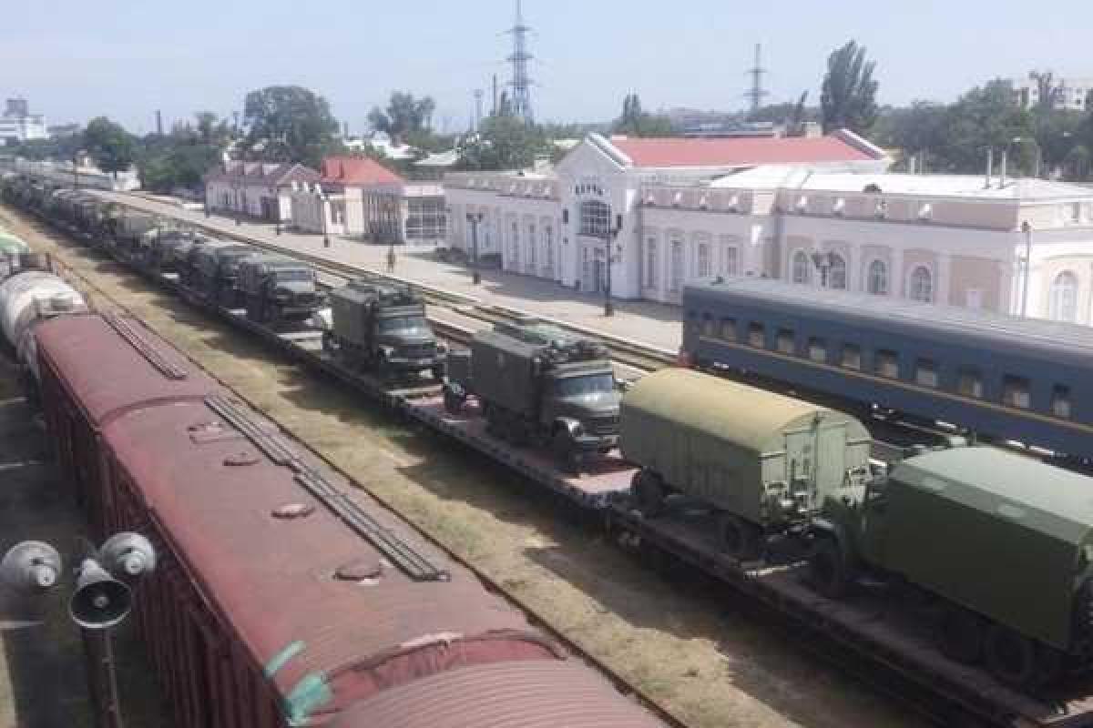 Третий день в Крыму происходят какие-то нездоровые и настораживающие движения, - блогер Третий день в Крыму происходят какие-то нездоровые и настораживающие движения, - блогер