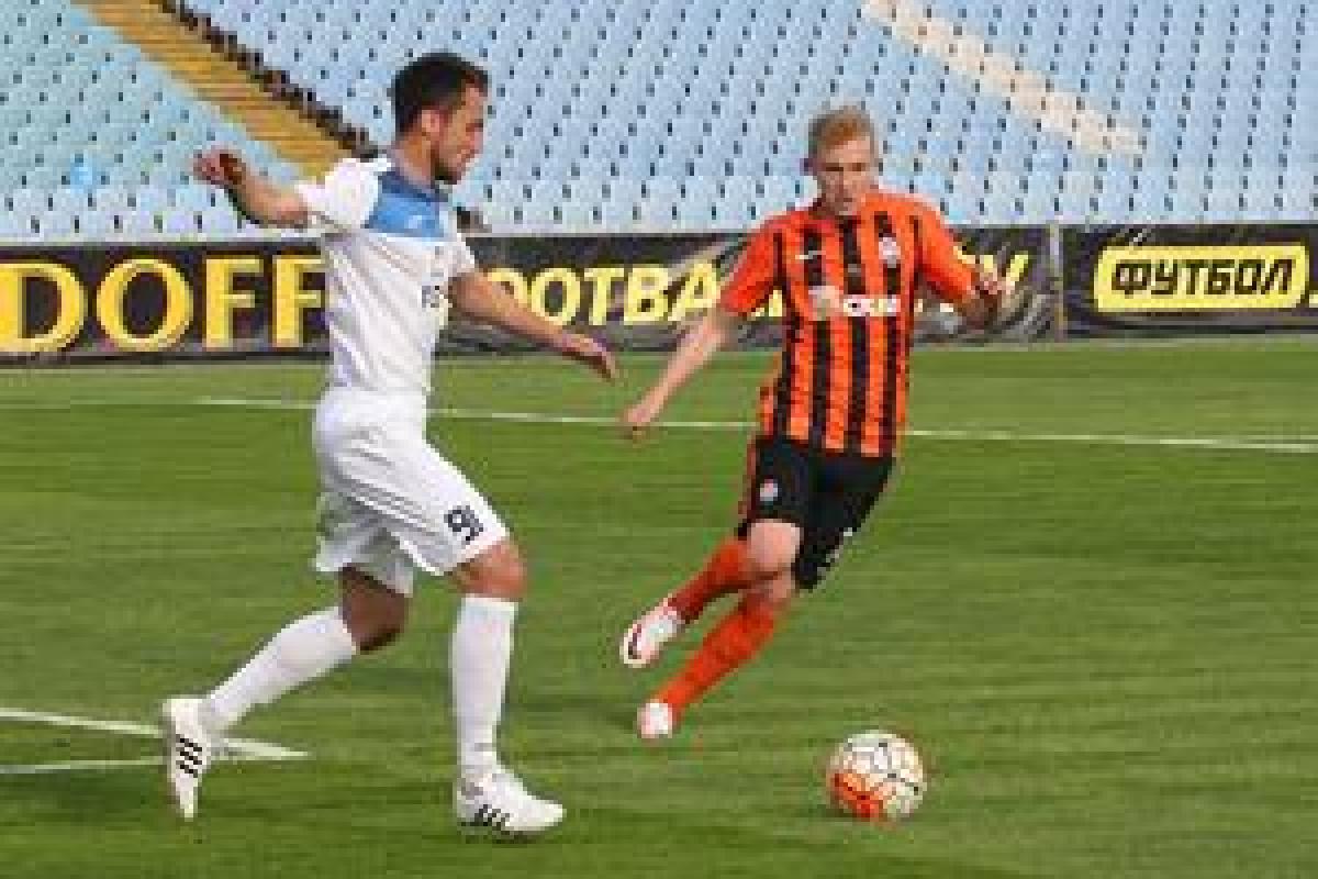 Премьер-лига: Сталь не смогла выстоять и минимально проиграла горнякам Премьер-лига: Сталь не смогла выстоять и минимально проиграла горнякам