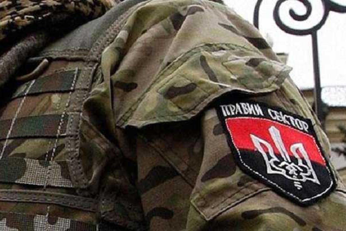 В Луганской области произошло серьезное ДТП, в котором пострадали руководители "Правого сектора"