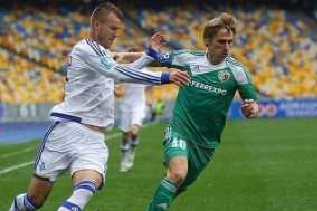 Киевское "Динамо" впервые за несколько лет уступает полтавской "Ворскле" Киевское "Динамо" впервые за несколько лет уступает полтавской "Ворскле"