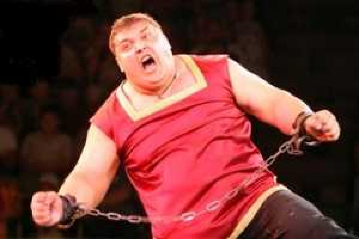 Известный украинский силач-рекордсмен загибается в рядах "ДНР" и просит денег на свое содержание