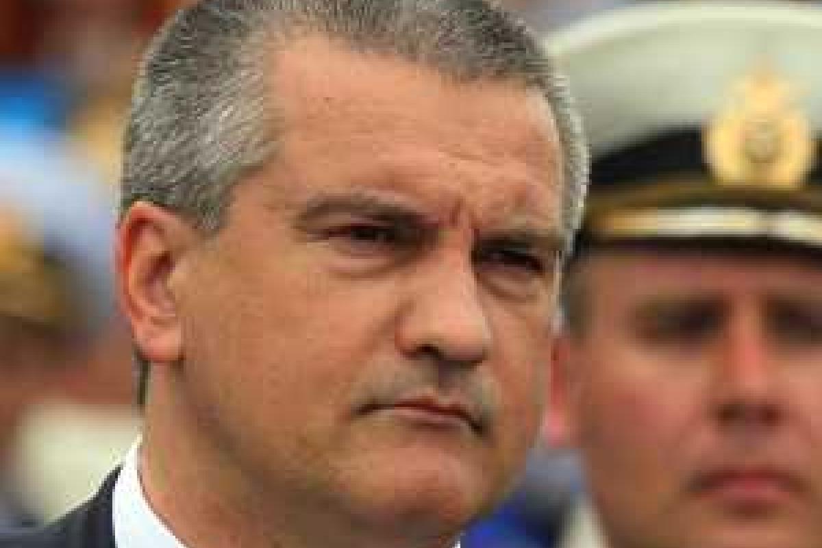 Аксенов угрожает Украине ядерным оружием: мы готовы его использовать, чтобы удержать Крым Аксенов угрожает Украине ядерным оружием: мы готовы его использовать, чтобы удержать Крым