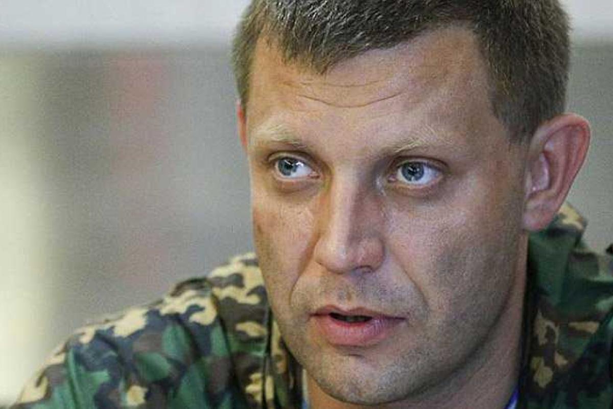 Захарченко бросил все дела и помчал в больницу к Плотницкому Захарченко бросил все дела и помчал в больницу к Плотницкому