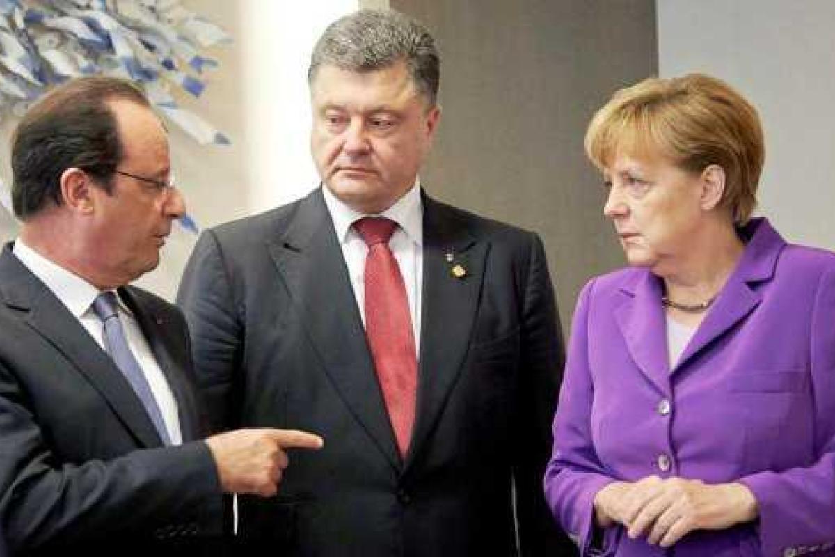 Порошенко обсудил с Меркель и Олландом российскую провокацию в Крыму Порошенко обсудил с Меркель и Олландом российскую провокацию в Крыму