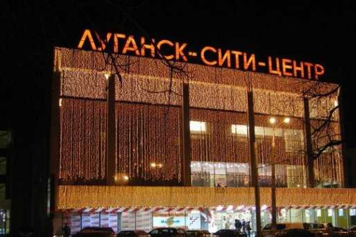 Жительница Луганска: тотальной безработицы в городе нет, потому что есть армия Жительница Луганска: тотальной безработицы в городе нет, потому что есть армия