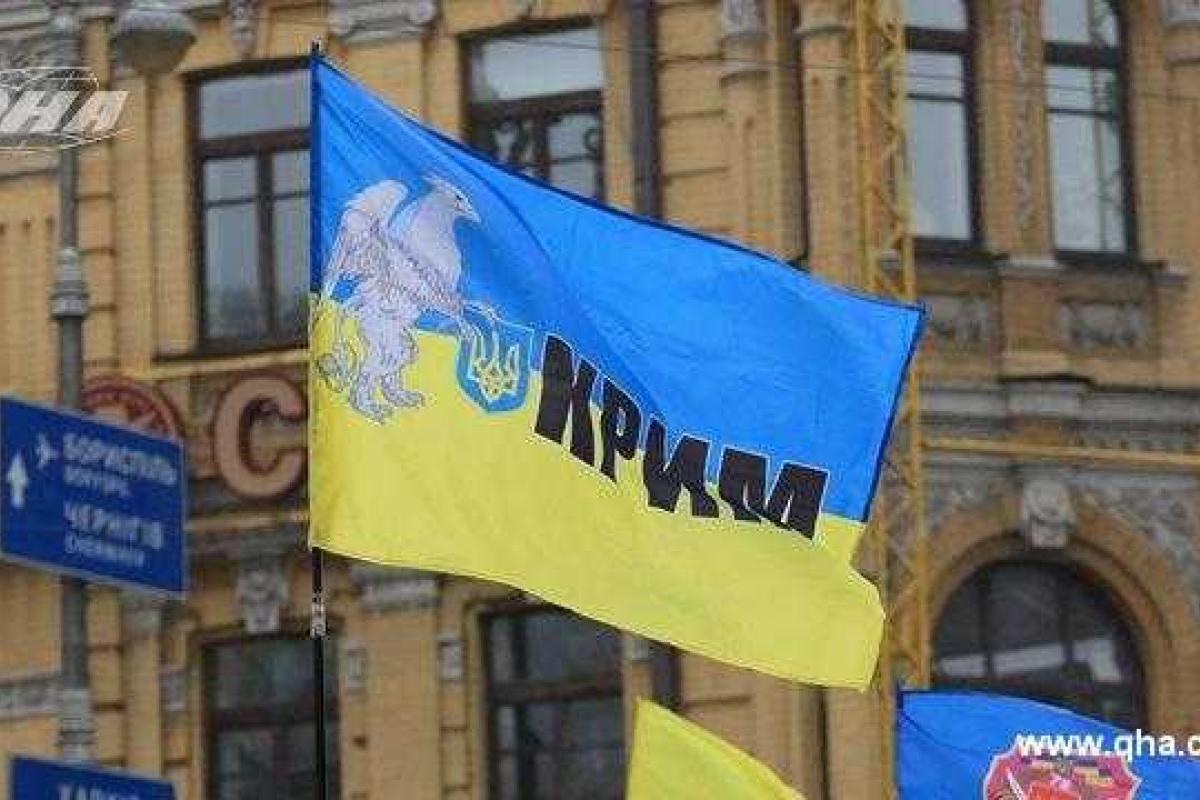 "Российские оккупанты превратили полуостров буквально в военную часть и держат жителей в страхе" - крымчане "Российские оккупанты превратили полуостров буквально в военную часть и держат жителей в страхе" - крымчане