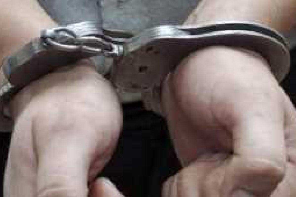 В Москве молодой извращенец провел домой и изнасиловал 89-летнюю старушку В Москве молодой извращенец провел домой и изнасиловал 89-летнюю старушку