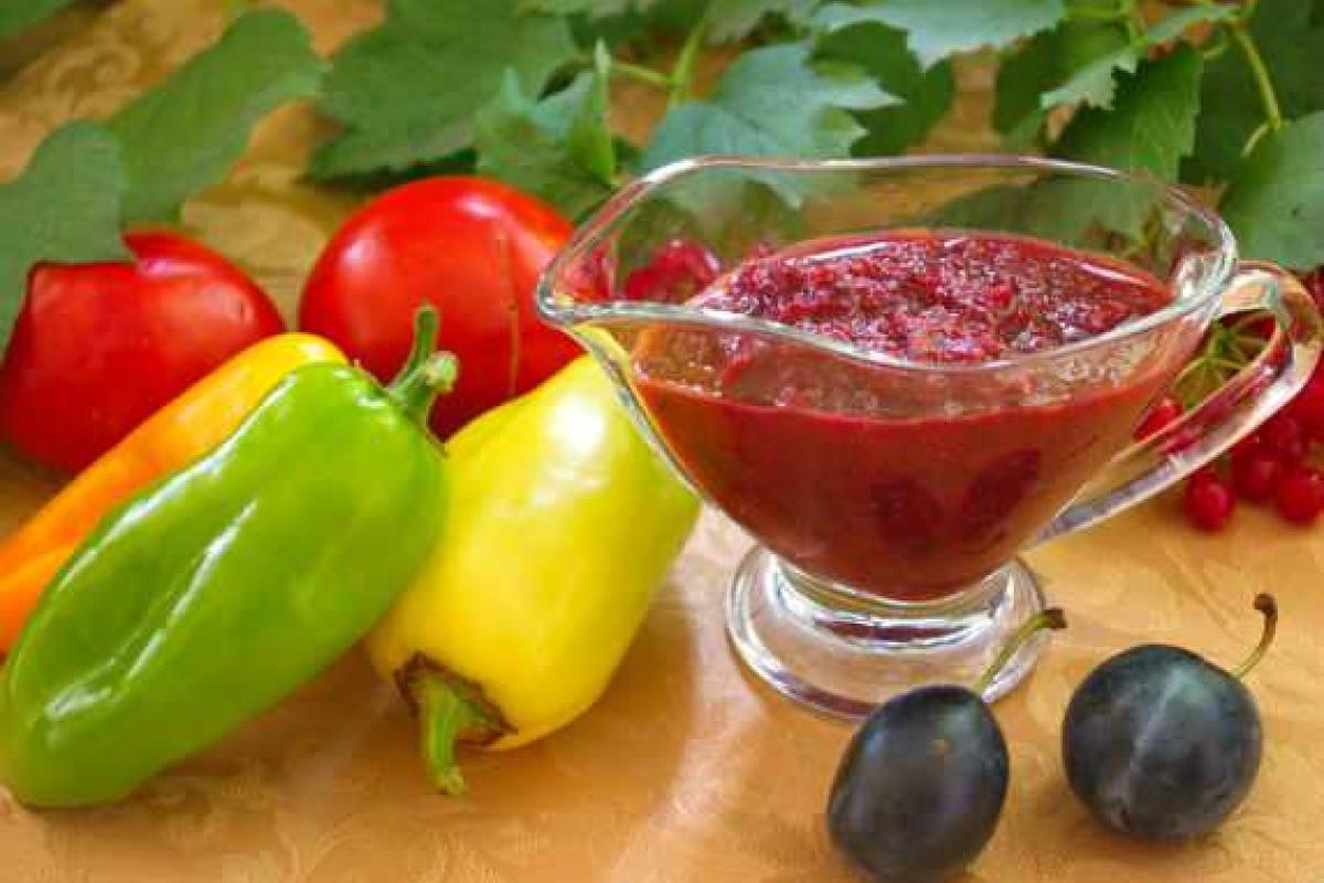 Аджика из слив Аджика из слив