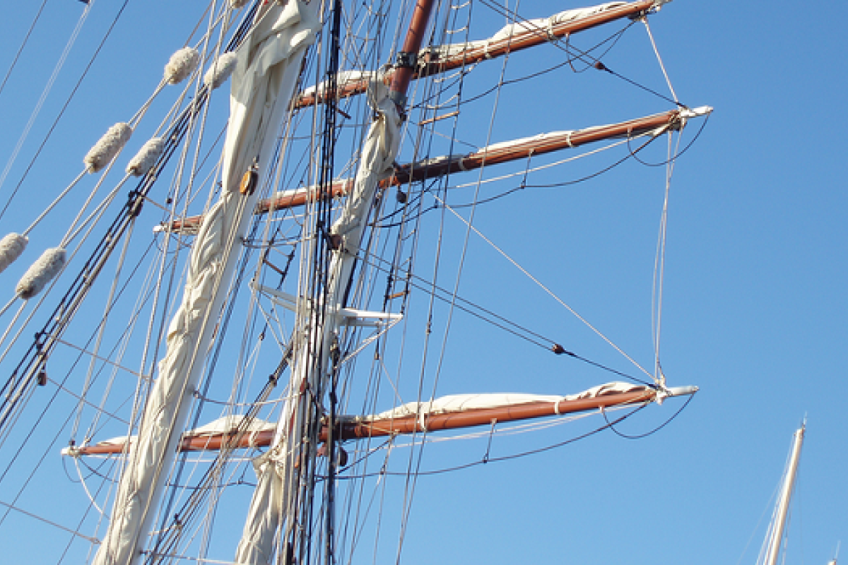 В Нидерландах на немецких туристов упала мачта, есть жертвы