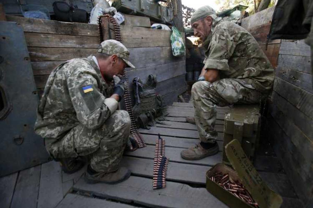 Российский журналист назвал три варианта развития войны на Донбассе Российский журналист назвал три варианта развития войны на Донбассе