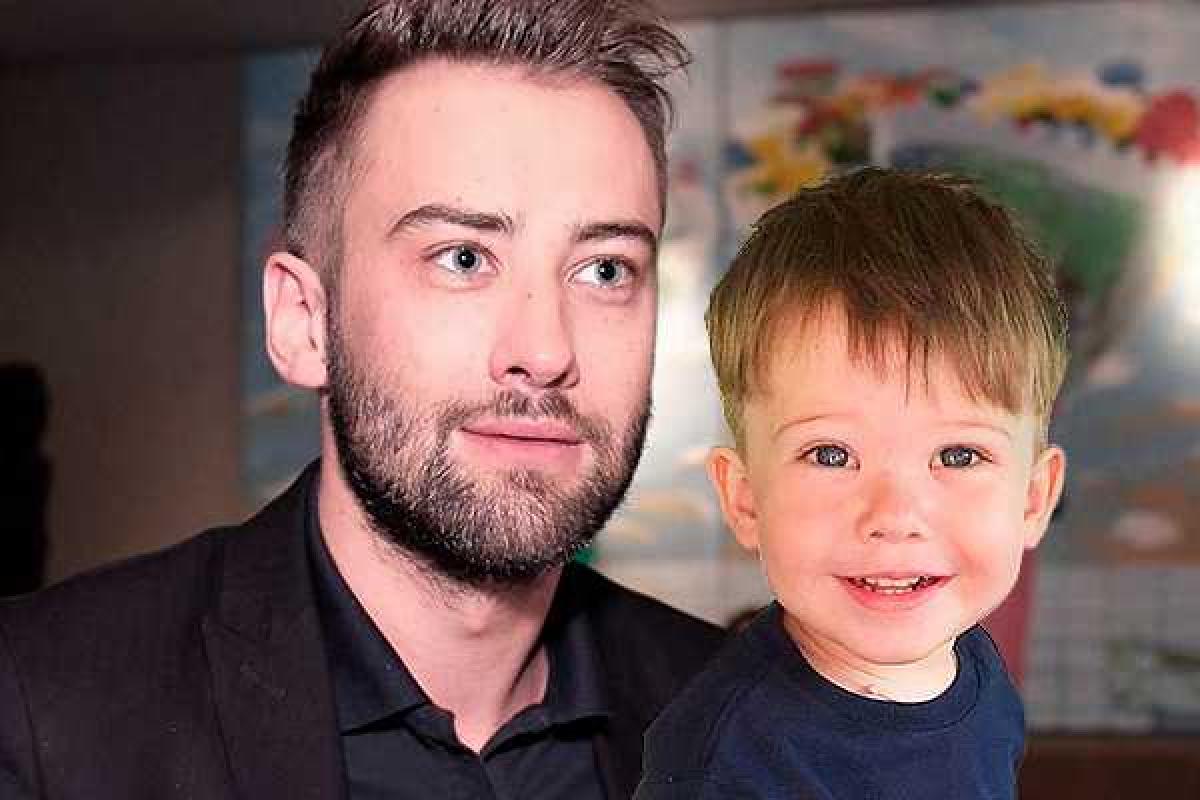 Дмитрий Шепелев ходит в ночные клубы с маленьким сыном