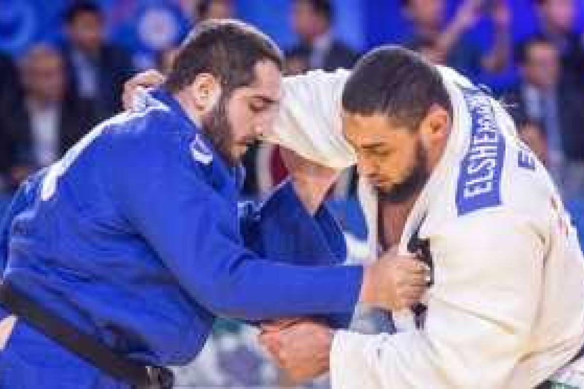 Рио-2016: Зрители освистали дзюдоиста из Египта, который отказался пожать руку израильтянину Рио-2016: Зрители освистали дзюдоиста из Египта, который отказался пожать руку израильтянину