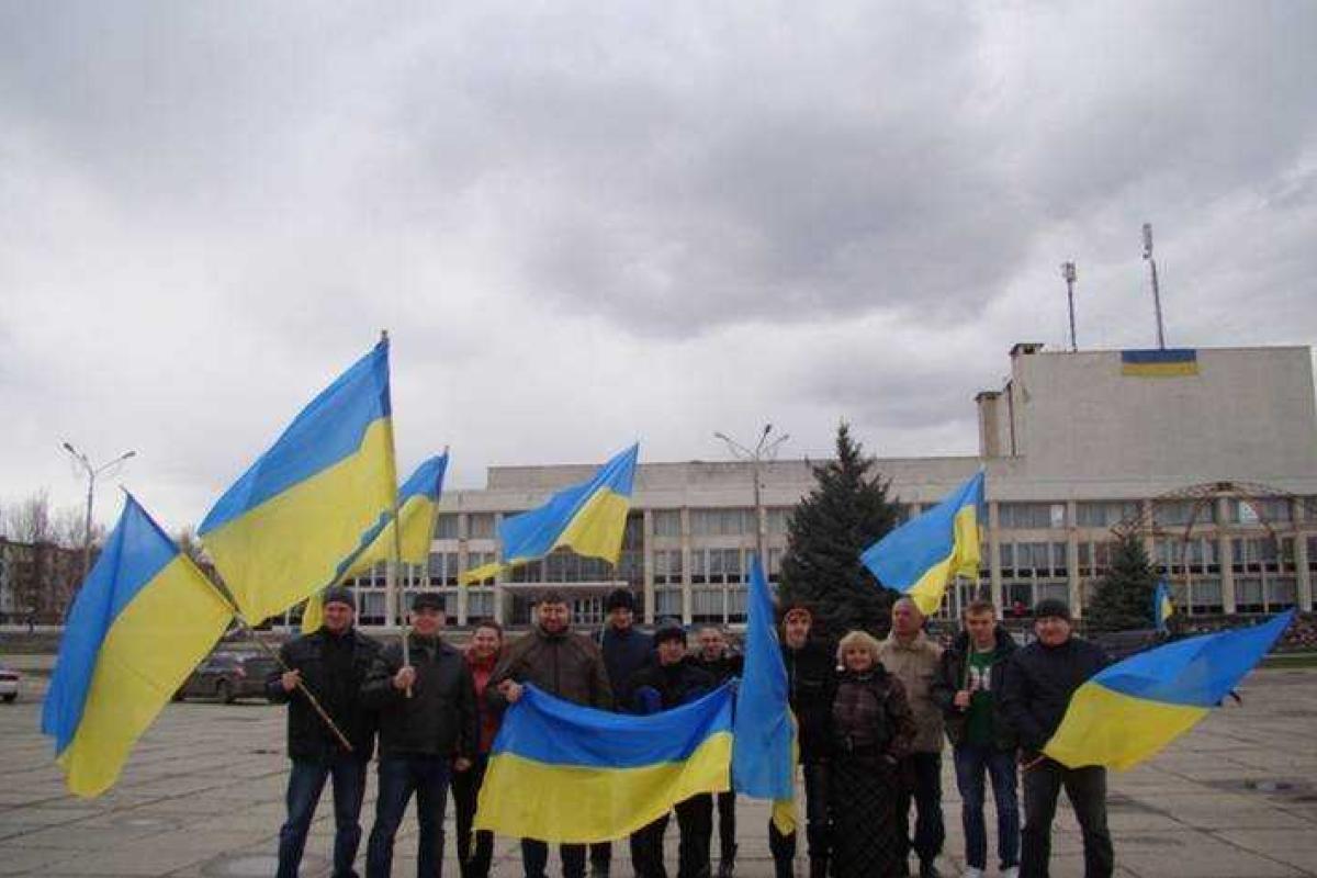 В Рубежном сегодня состоится патриотический автопробег В Рубежном сегодня состоится патриотический автопробег