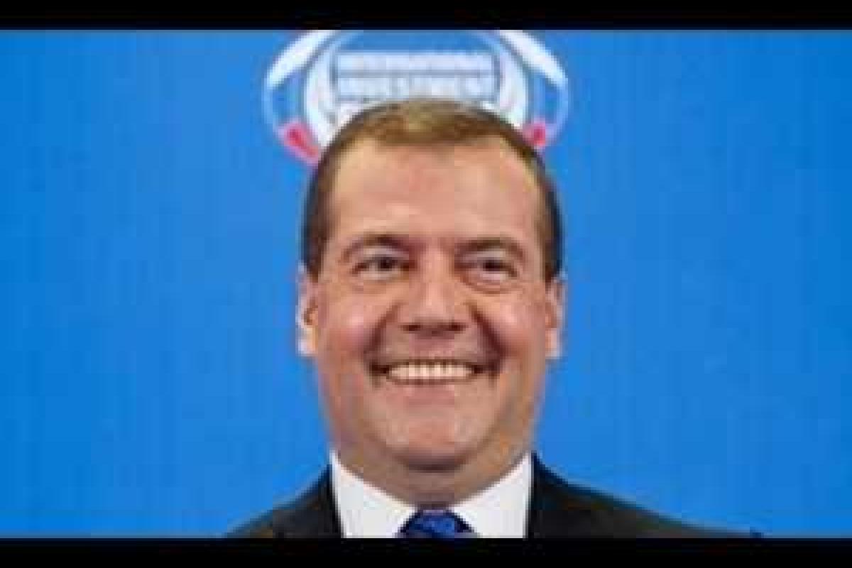 Медведев сделал очередное провокационное заявление Медведев сделал очередное провокационное заявление