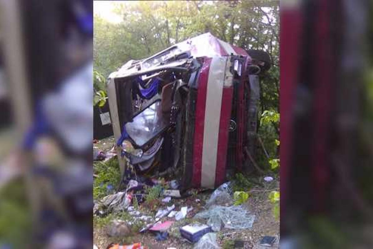 Крымчане о смертельном ДТП: "Этого давно нужно было ждать - водители неадекватные, мы ездим и молимся" Крымчане о смертельном ДТП: "Этого давно нужно было ждать - водители неадекватные, мы ездим и молимся"