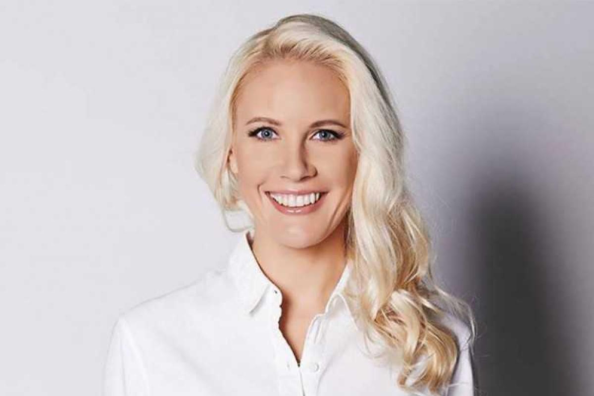 Елена Летучая сыграла свадьбу в Греции