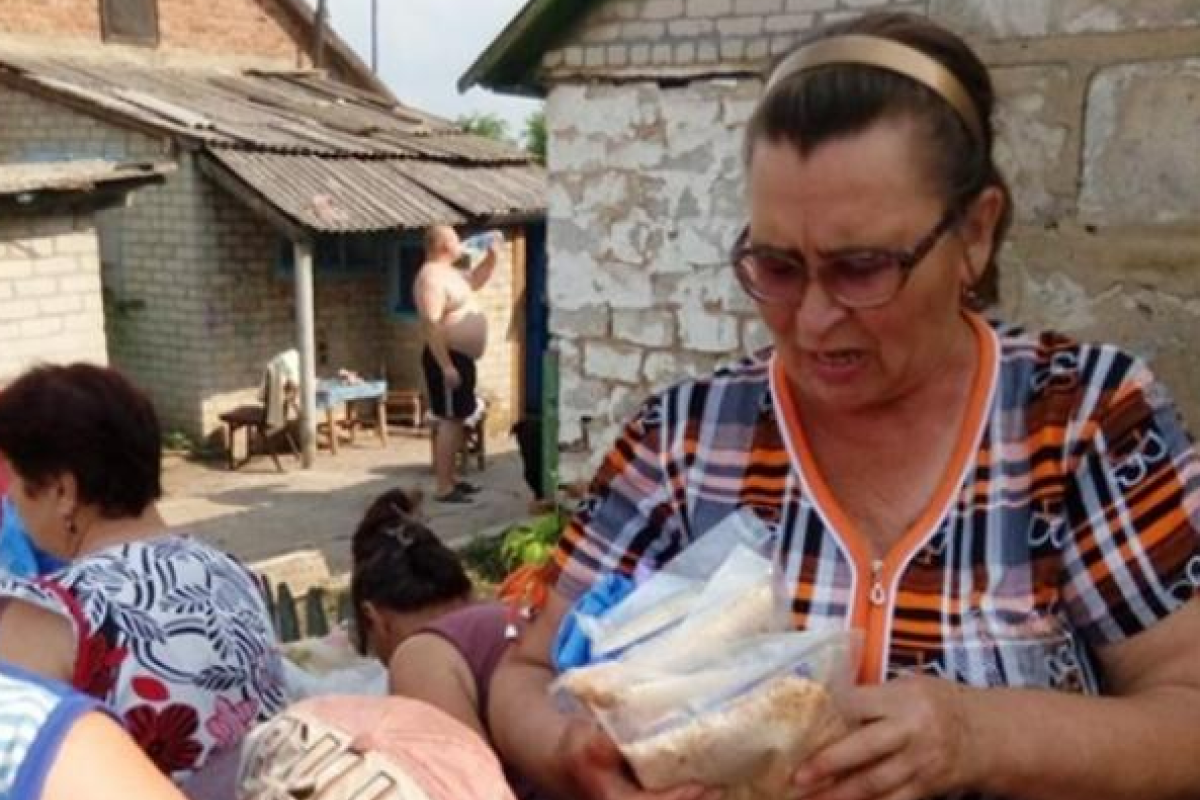 Жители прифронтового поселка Зайцево - на грани выживания Жители прифронтового поселка Зайцево - на грани выживания