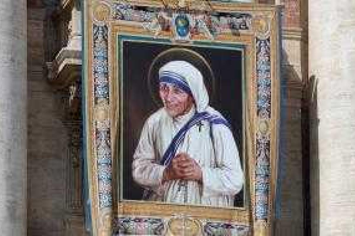 В Ватикане Мать Терезу причислили к лику святых В Ватикане Мать Терезу причислили к лику святых