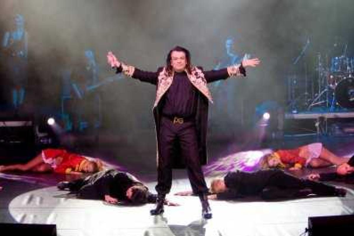 Филипп Киркоров в День знаний показал свое школьное фото