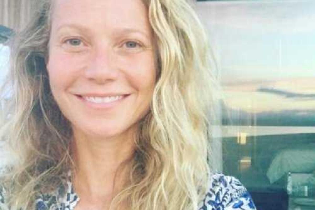 Гвинет Пэлтроу в честь 44-летия обнародовала фото без макияжа